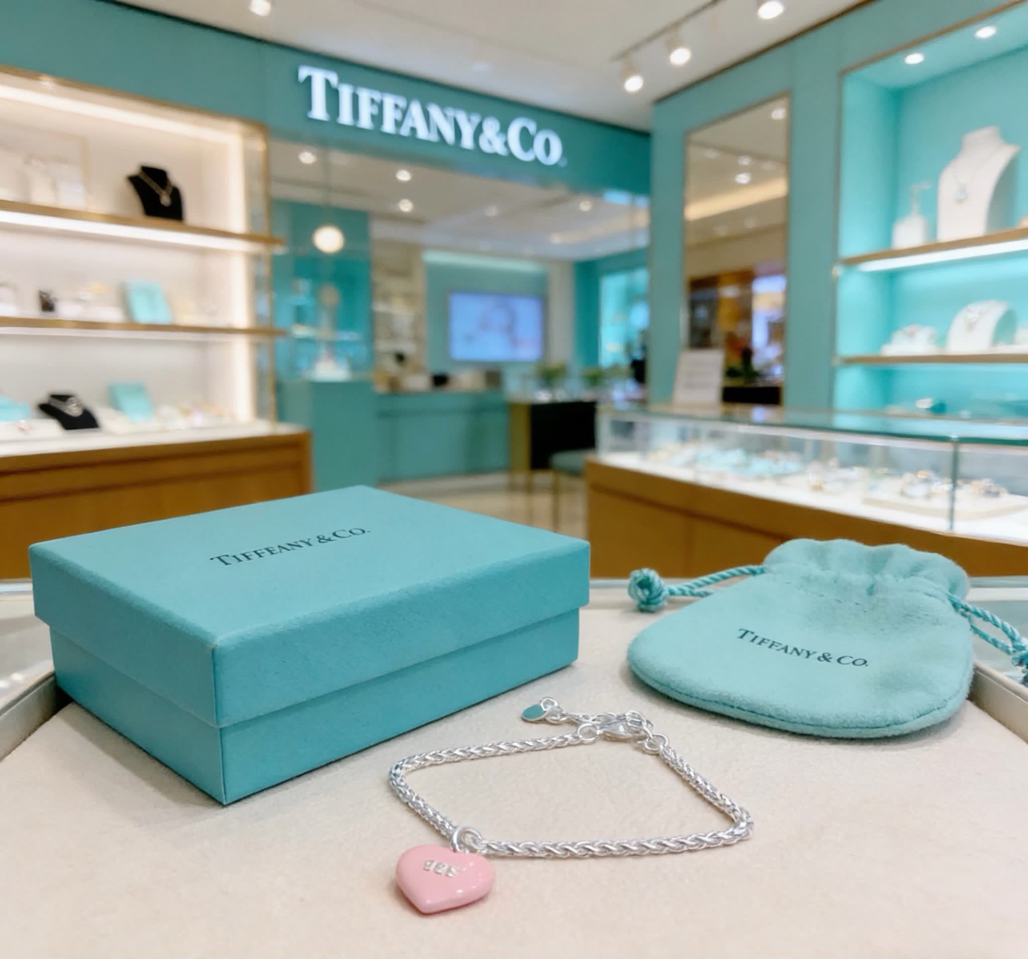 Tiffany & Co. Sterling Silver Heart Tag Bracelet